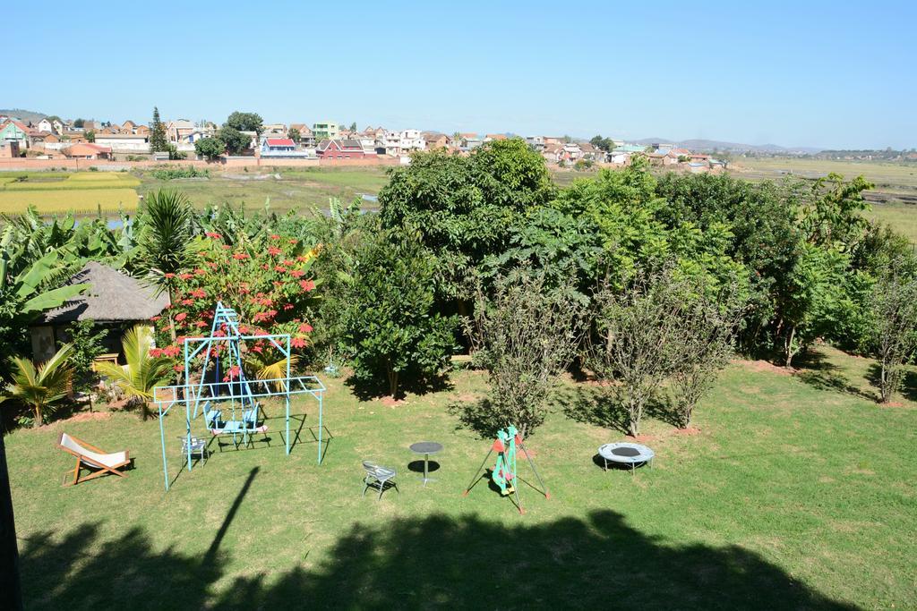 أنتاناناريفو Hotel Chez Jeanne المظهر الخارجي الصورة